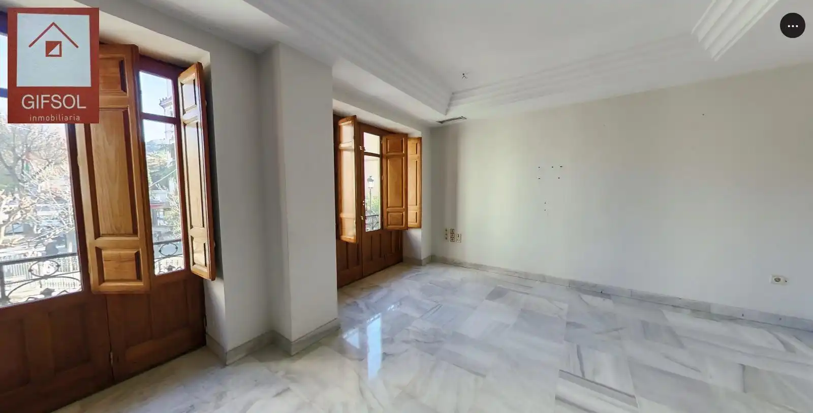 Gebäude zur Miete in  Granada Capital