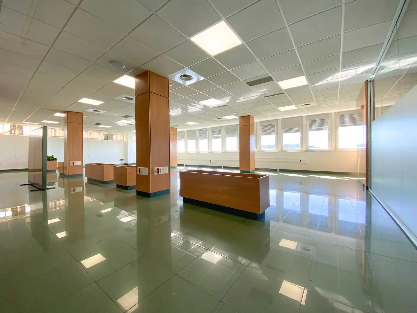 Büro zum Verkauf in Sevilla