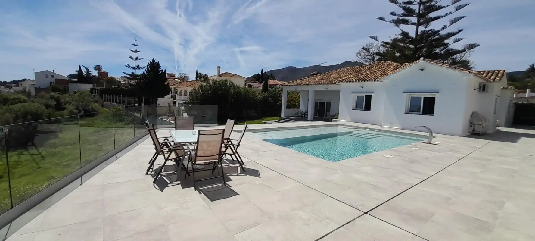 Exterior view of Houses for sale in Málaga  with Air Conditioner, Heating and Private garden