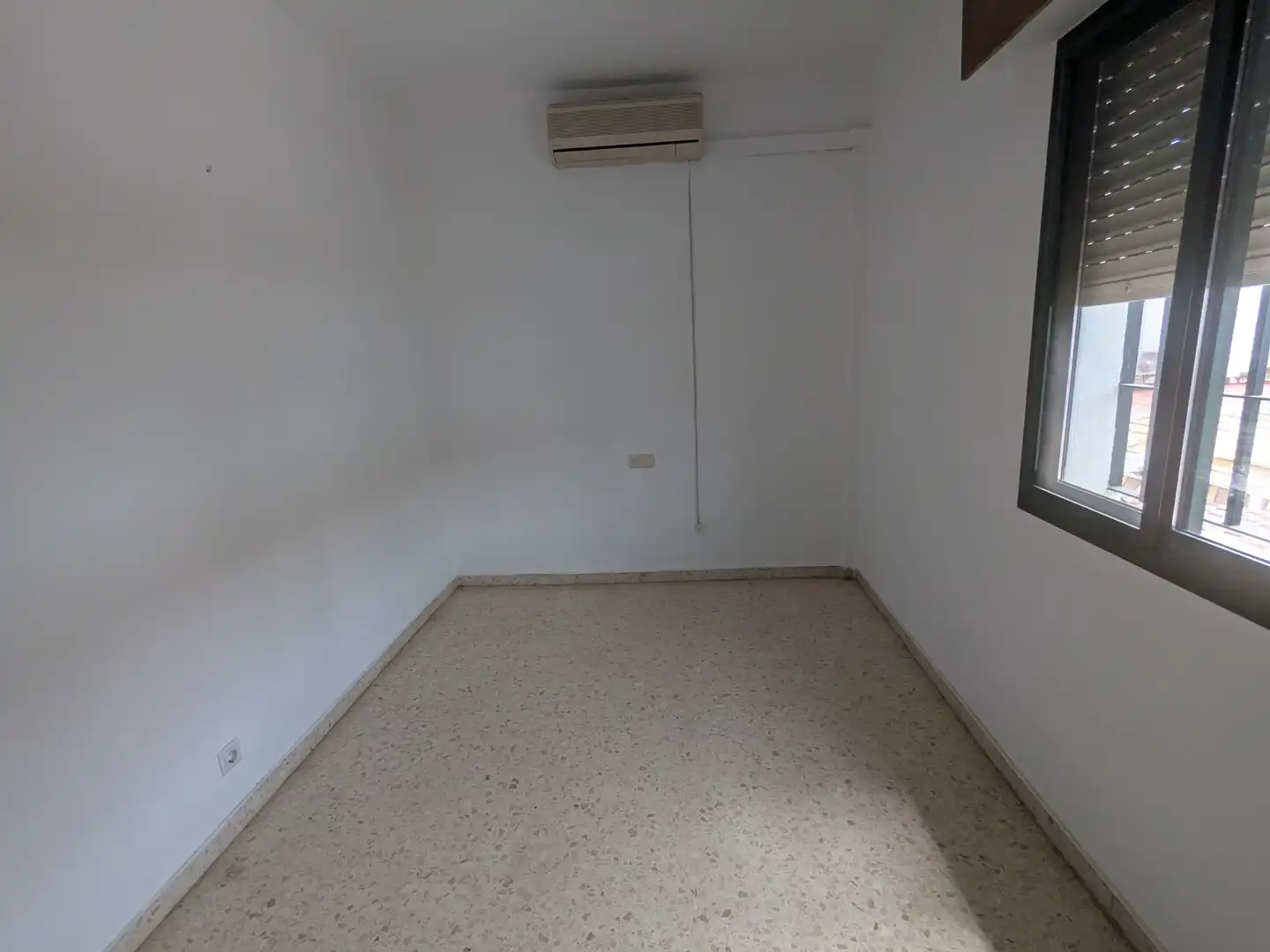 Casa adosada en venta en Sevilla con Balcón