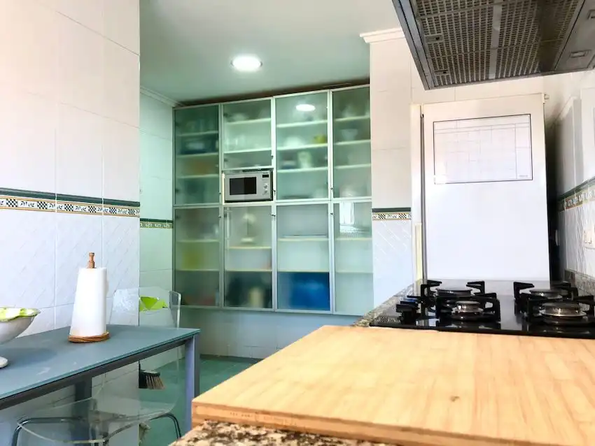 Cocina de Ático de alquiler en Valencia con Terraza y Amueblado