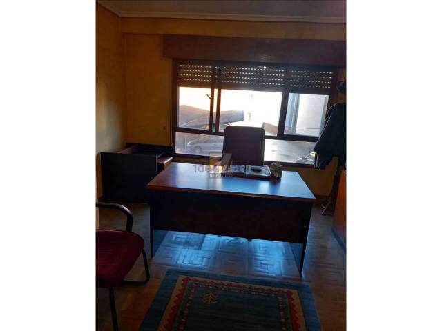 Piso en Venta en General Elorza en Milán - Pumarín