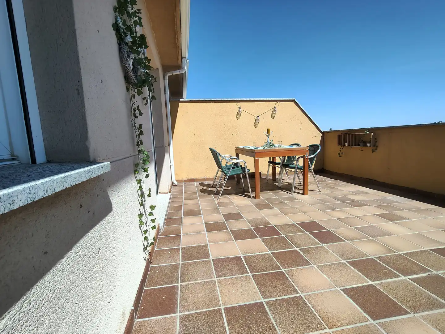 Terraza de Ático en venta en Santa Marta de Tormes con Calefacción y Terraza