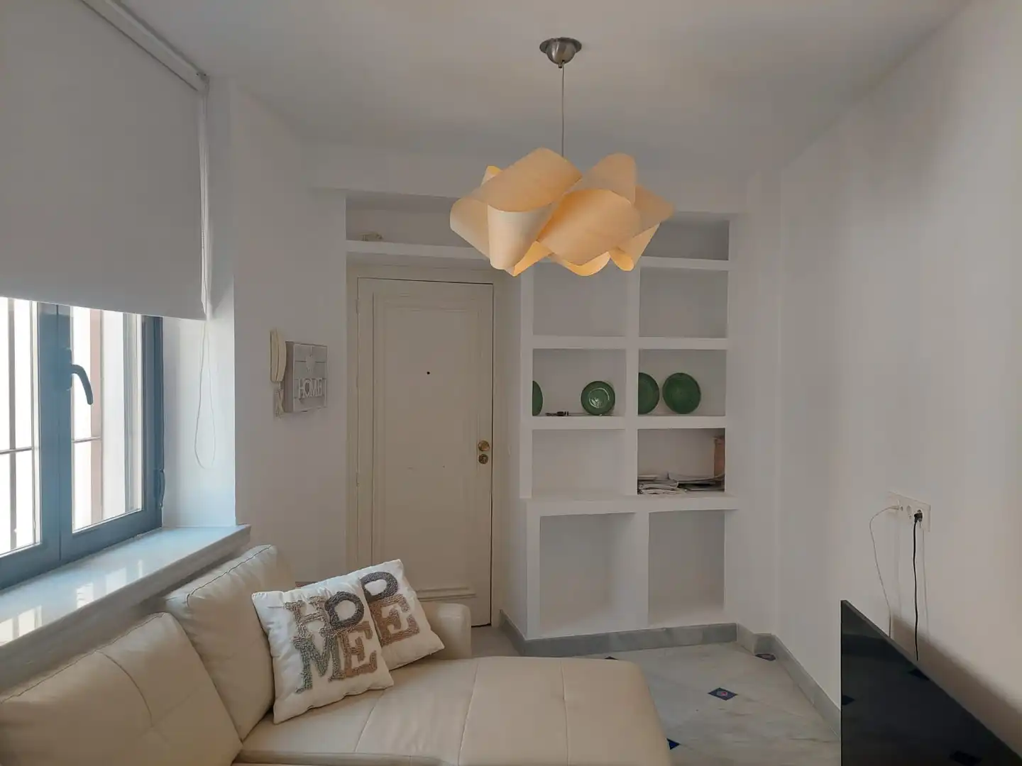 Sala d'estar de Apartament de lloguer en Córdoba amb Aire condicionat, Calefacció i Moblat