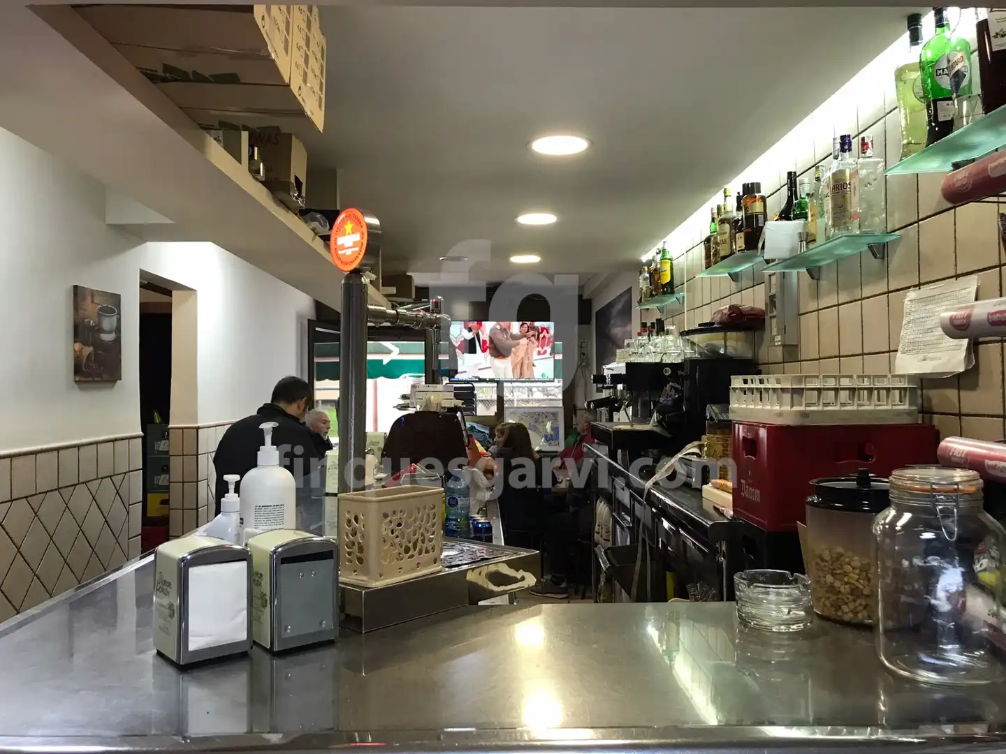 Local en venta en Badalona con Aire acondicionado