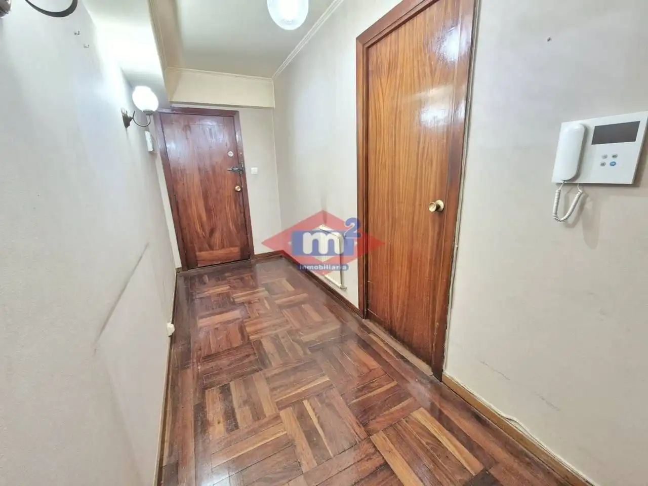 Piso en venta en Vigo  con Calefacción, Trastero y Balcón