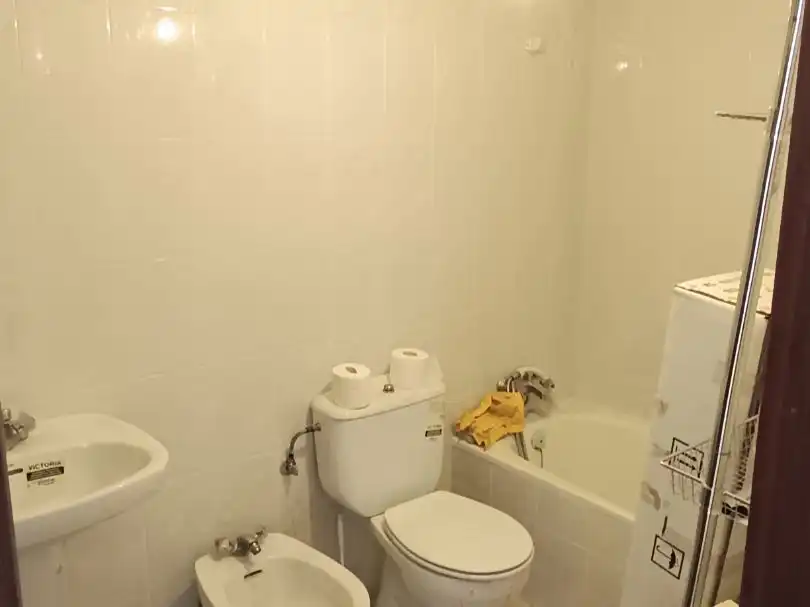 Badezimmer von Wohnung zum Verkauf in Buñuel mit Heizung, Parkett und Terrasse