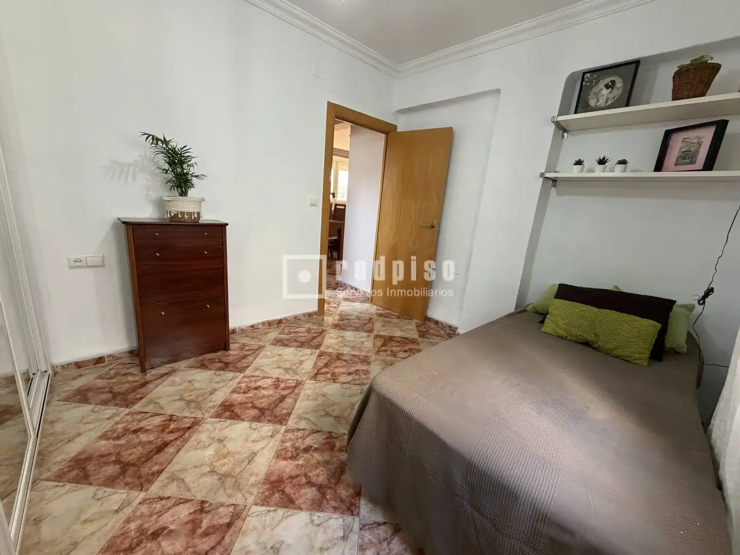 Habitación de Piso en venta en Málaga con Aire acondicionado y Amueblado