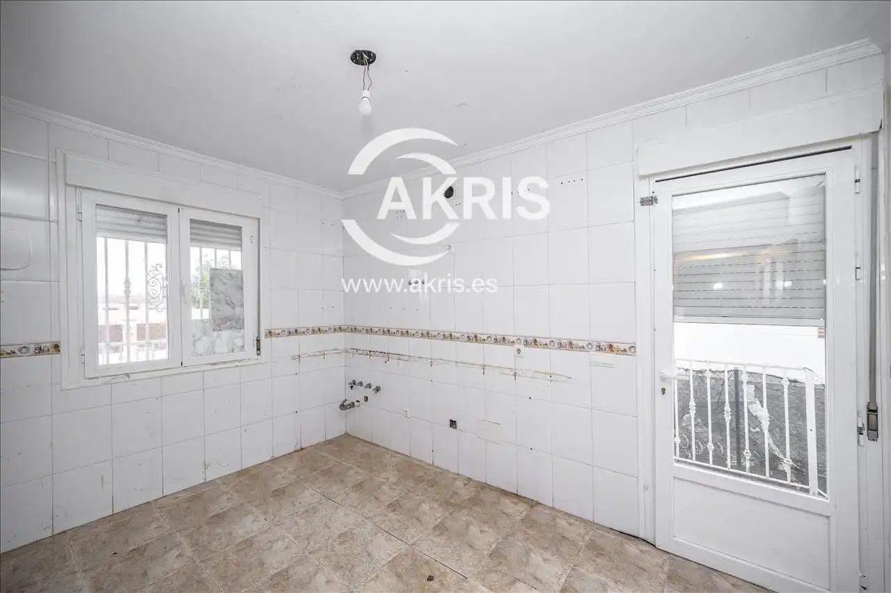 Houses for sale in Calle Amsterdam, Huecas