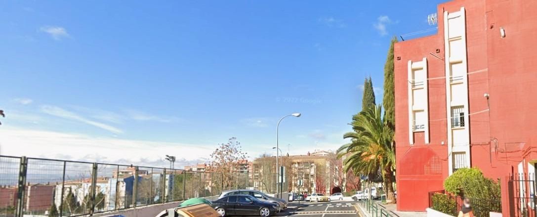 Exterior view of Flat for sale in  Granada Capital