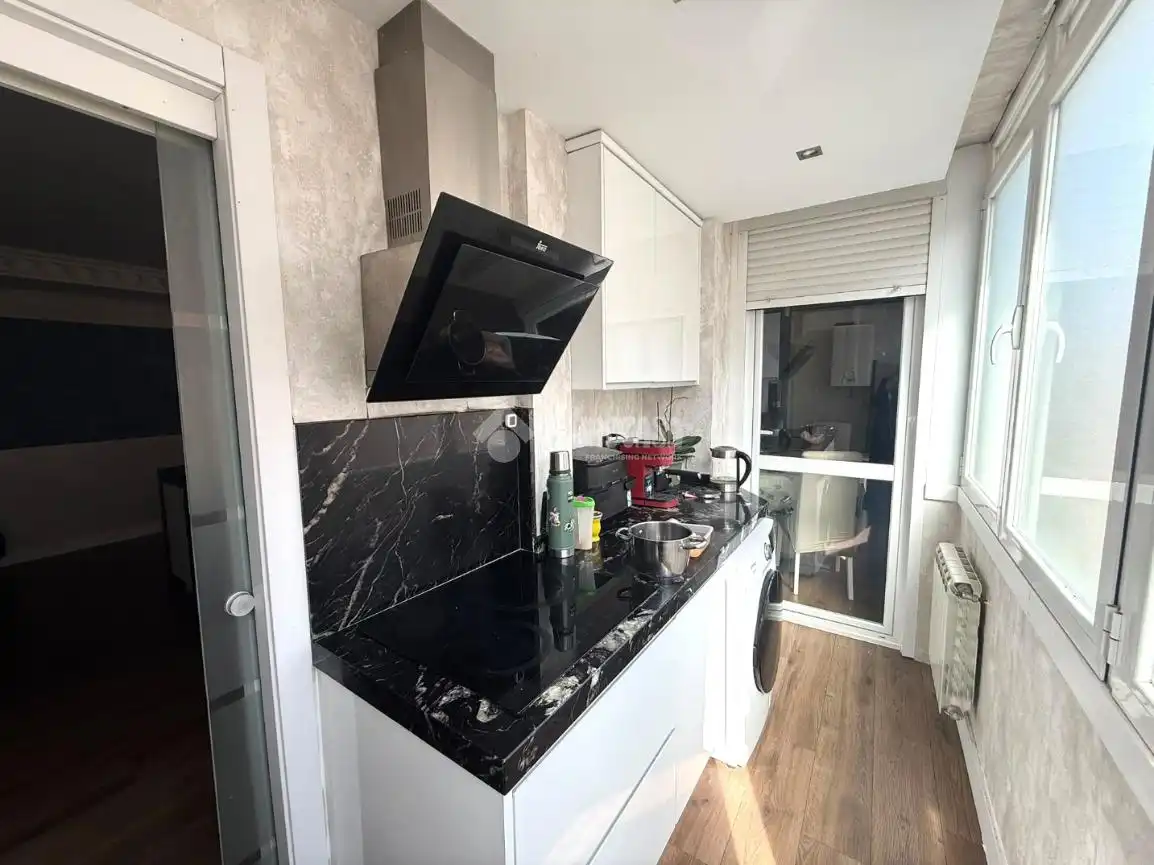 Kitchen of Flat for sale in Pintores - Ferial