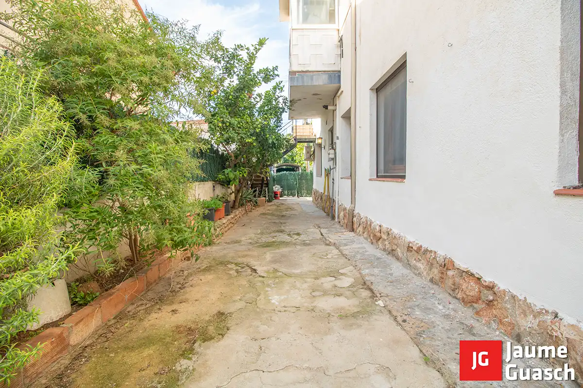 Exterior view of Ground floor for sale in Sant Jordi
