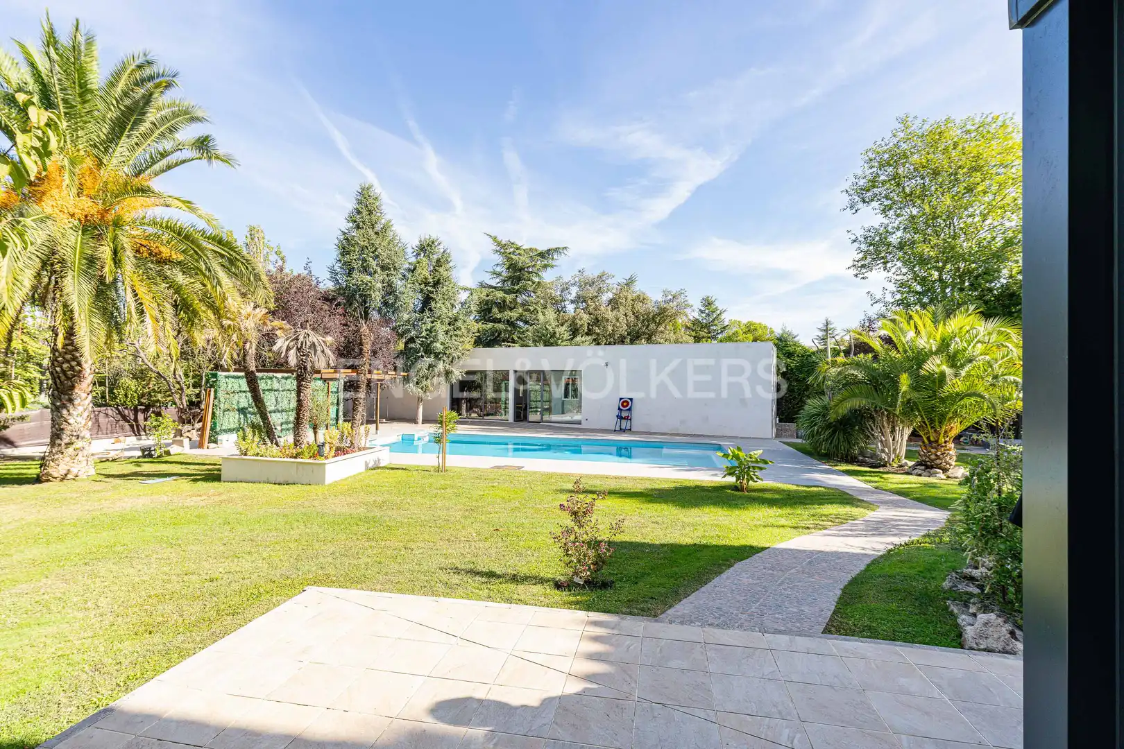 Jardín de Casa o chalet en venta en Boadilla del Monte con Aire acondicionado, Calefacción y Jardín privado