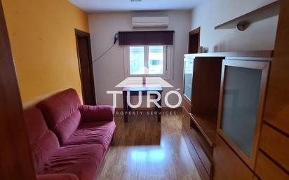 Living room of Flat for sale in  Barcelona Capital