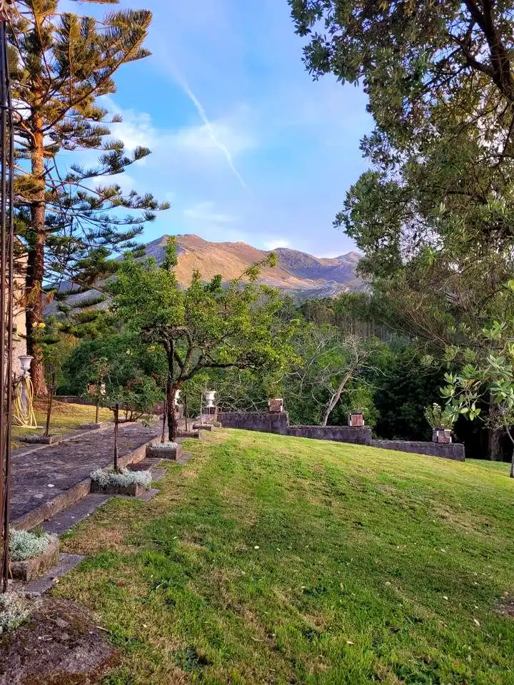 Vista exterior de Finca rústica en venda en Caravia amb Calefacció, Jardí privat i Terrassa