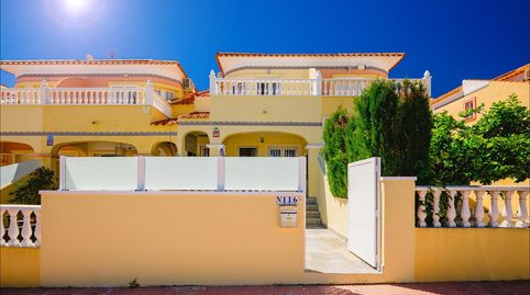 Foto 4 de Casa adosada en venta en Carretera San Miguel de Salinas, Villamartín - Las Filipinas, Orihuela