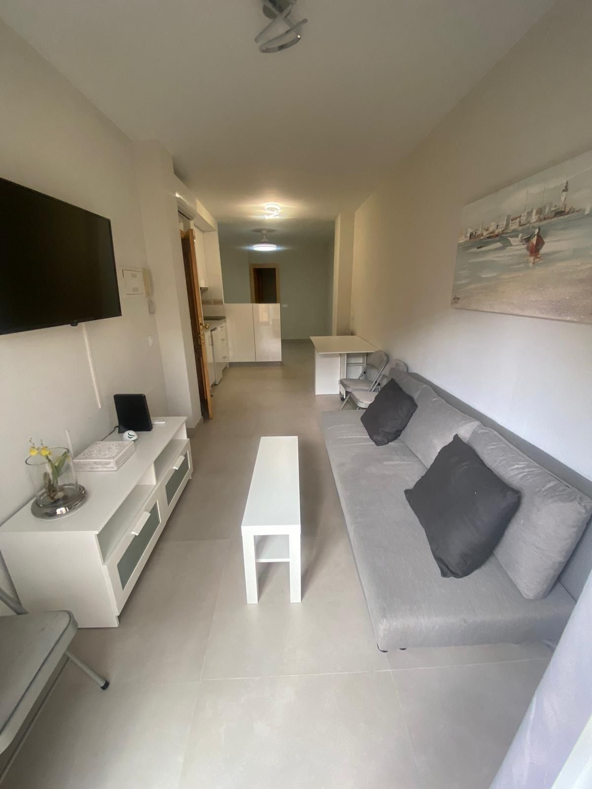 Study to rent in Playa de los Boliches, Fuengirola