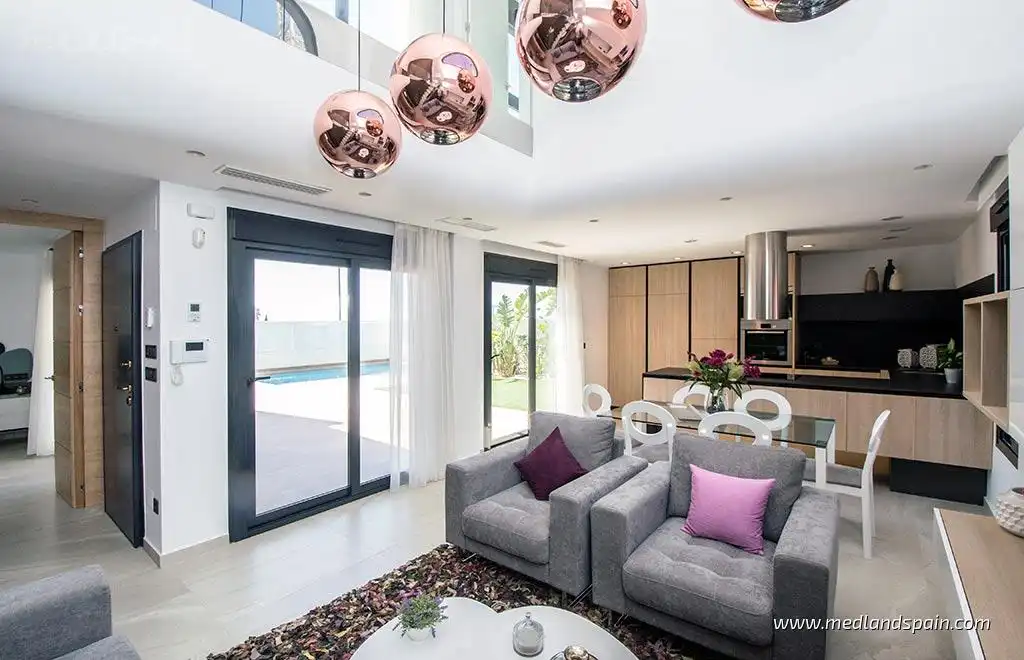 Sala d'estar de Casa o xalet en venda en Rojales amb Jardí privat, Terrassa i Piscina