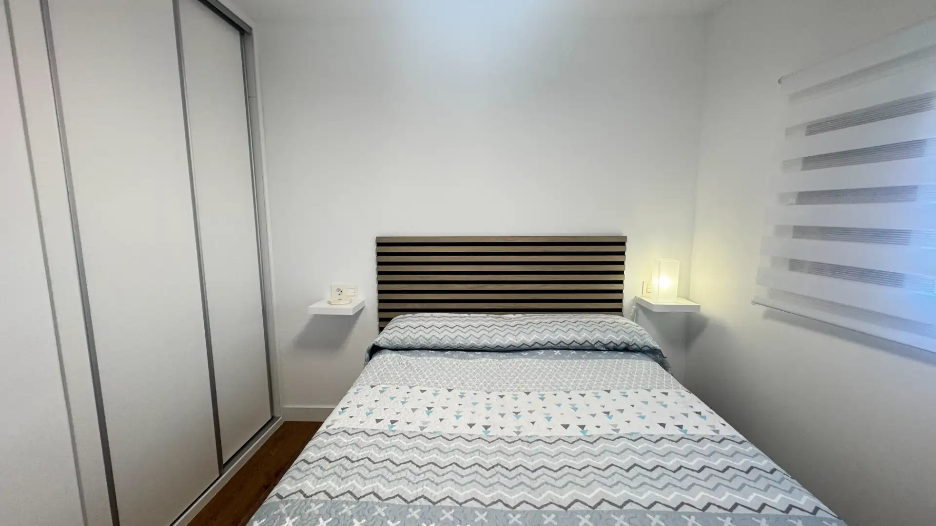 Schlafzimmer von Wohnung zur Miete in Motril mit Klimaanlage, Parkett und Terrasse