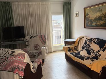 Apartament amb balcó de lloguer a Poblats Marítims