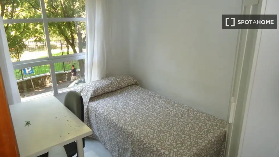 Habitación en Ciudad Jardín - Zoco