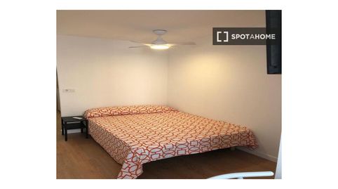 Foto 5 de Piso de alquiler en L'Illa Perduda, Valencia Capital