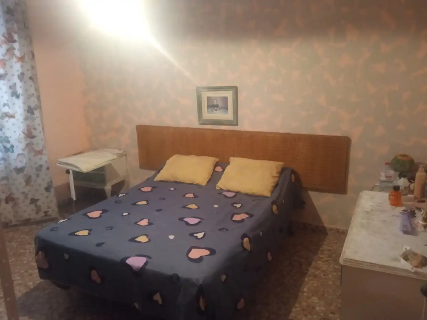 Schlafzimmer von Country house zum Verkauf in Quatretondeta mit Abstellraum und Balkon