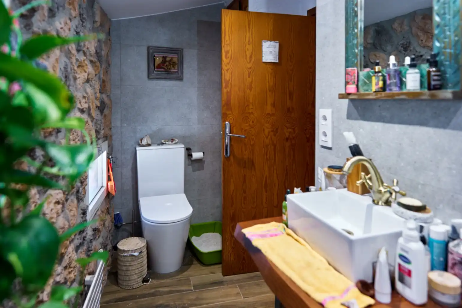 Bathroom of Country homes for sale in Santa Eulàlia de Ronçana  with Air Conditioner and Swimming Pool