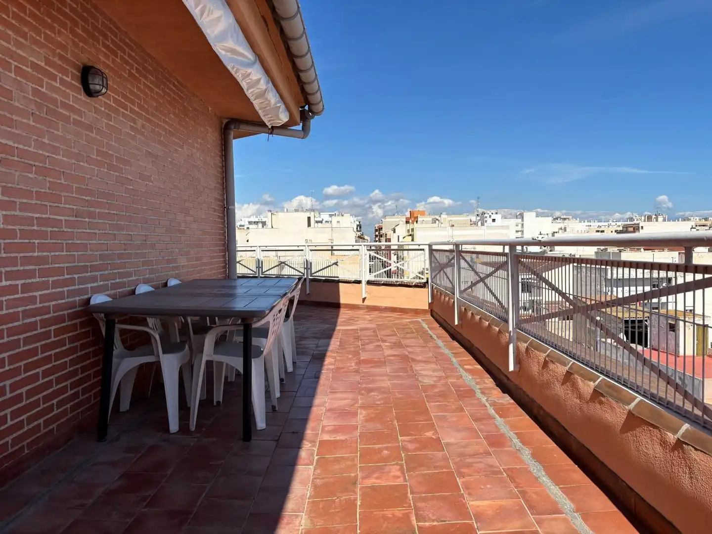 Terraza de Apartamento en venta en Torrevieja con Amueblado