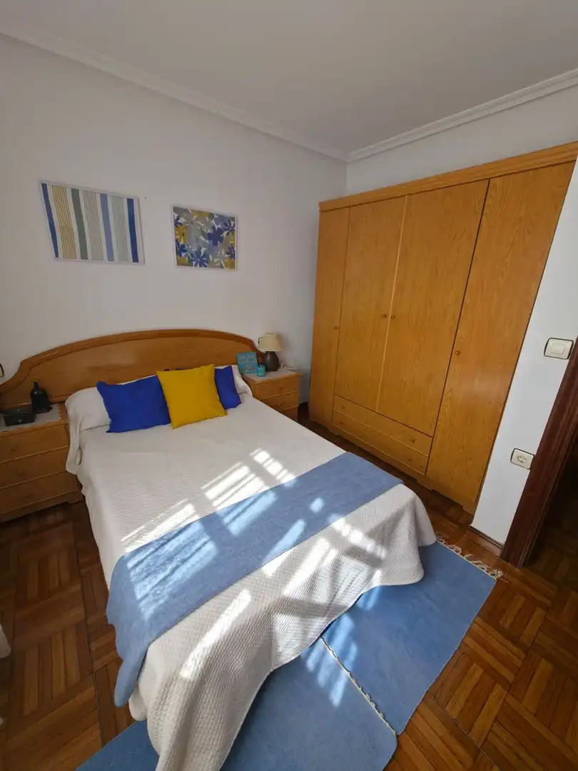 Habitación de Casa o chalet en venta en Nava con Piscina