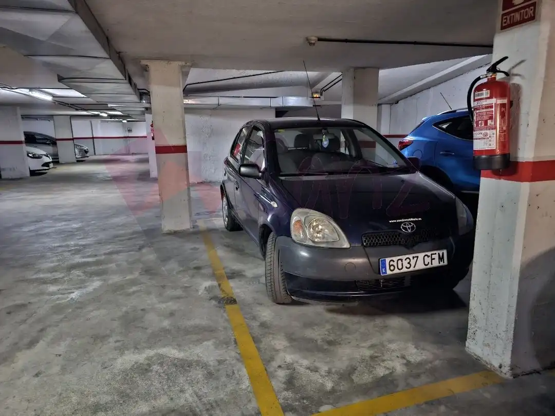 Parking for sale in Calle Estanque 10, imagen 3