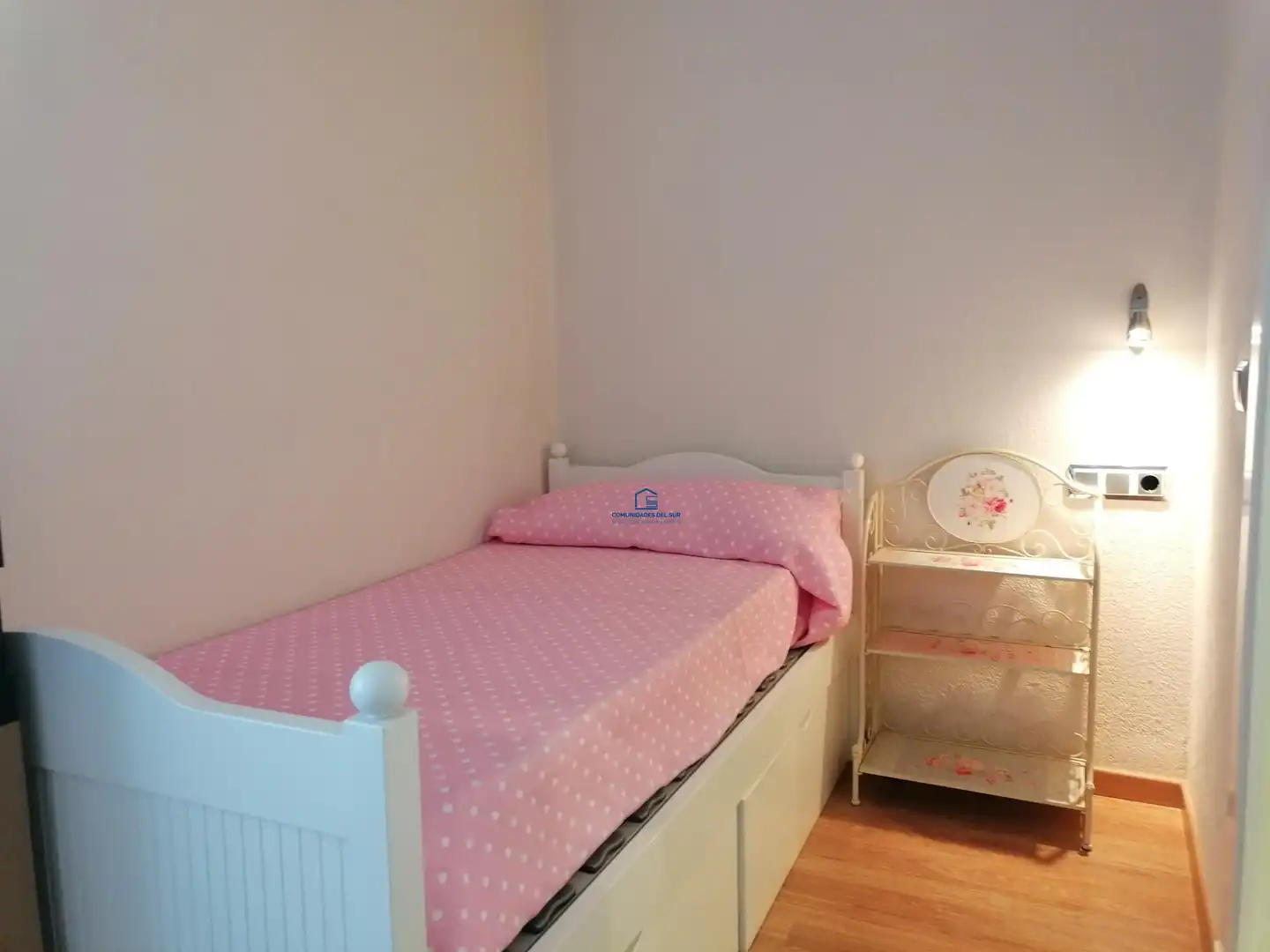 Bedroom of Attic for rent in El Puerto de Santa María  with Heating and Furnished
