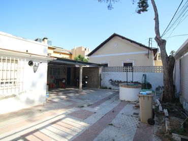 House with garden for sale in JUAN SEBASTIAN ELCANO