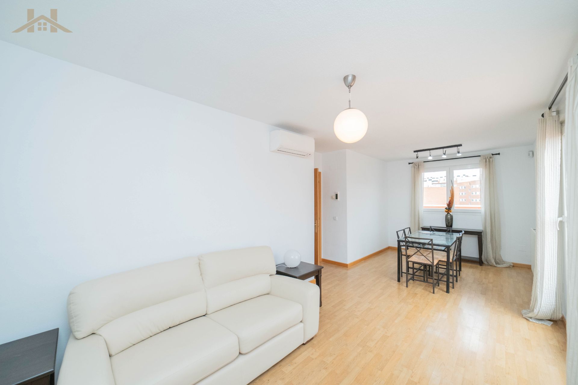 Living room of Attic for sale in Arroyomolinos (Madrid)  with Heating, Terrace and Storage room