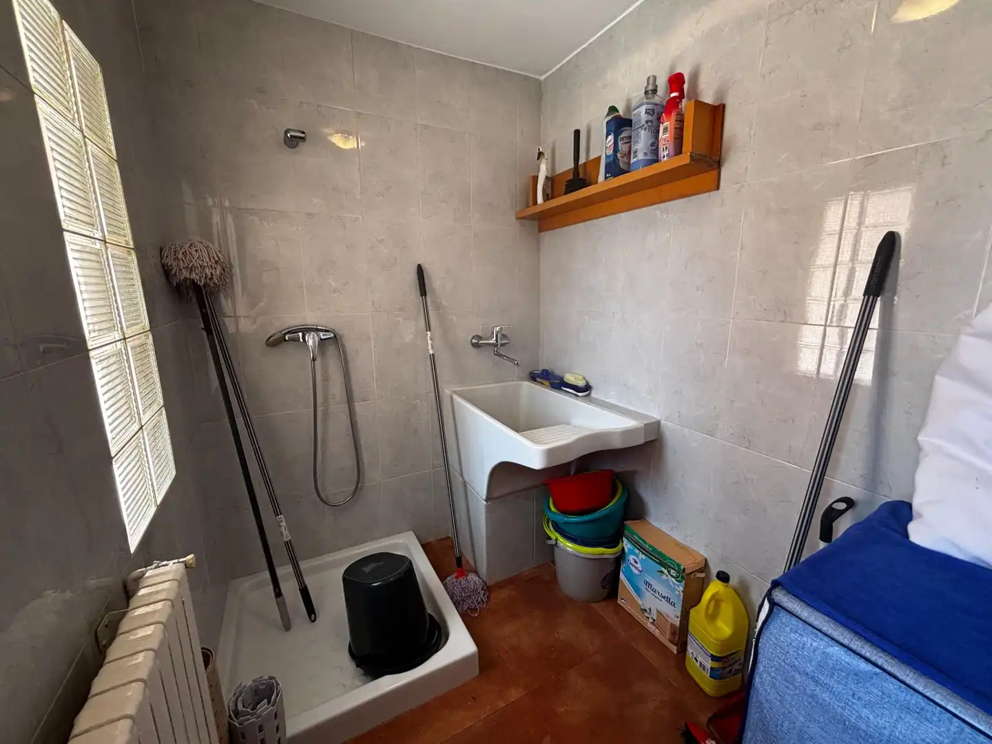 Bany de Casa o xalet en venda en Sabadell amb Aire condicionat, Terrassa i Balcó