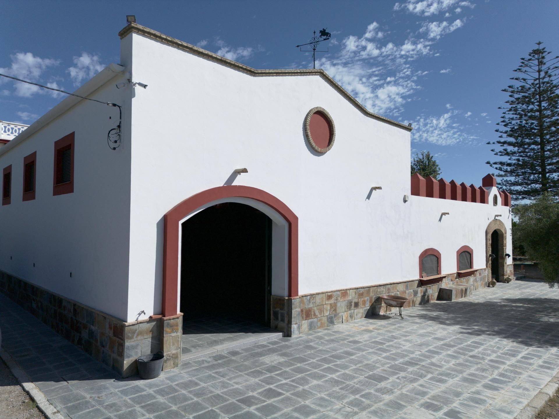 Exterior view of Country house for sale in Sanlúcar de Barrameda  with Private garden, Terrace and Storage room
