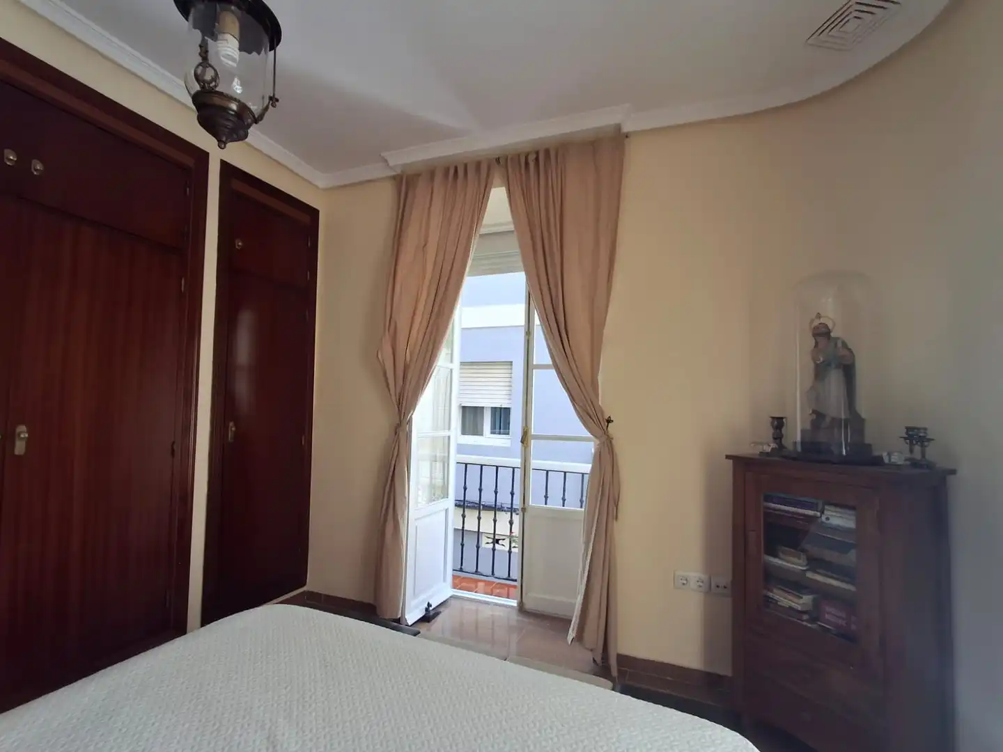 Habitación de Piso en venta en Cádiz con Balcón