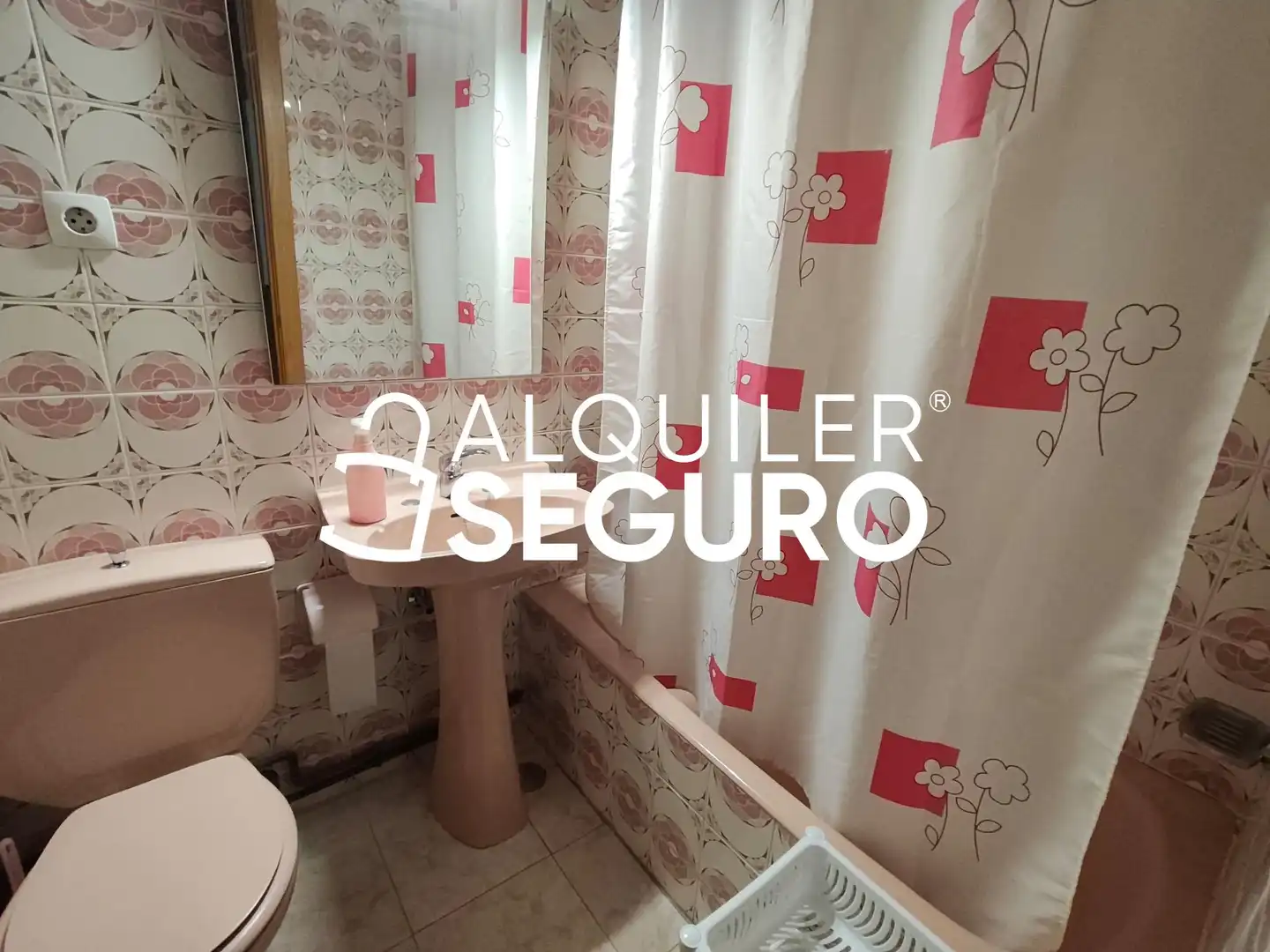 Baño de Piso de alquiler en Fuencarral - El Pardo
