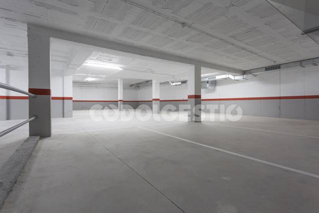 Garaje en Venta en Puigsacalm en Torelló