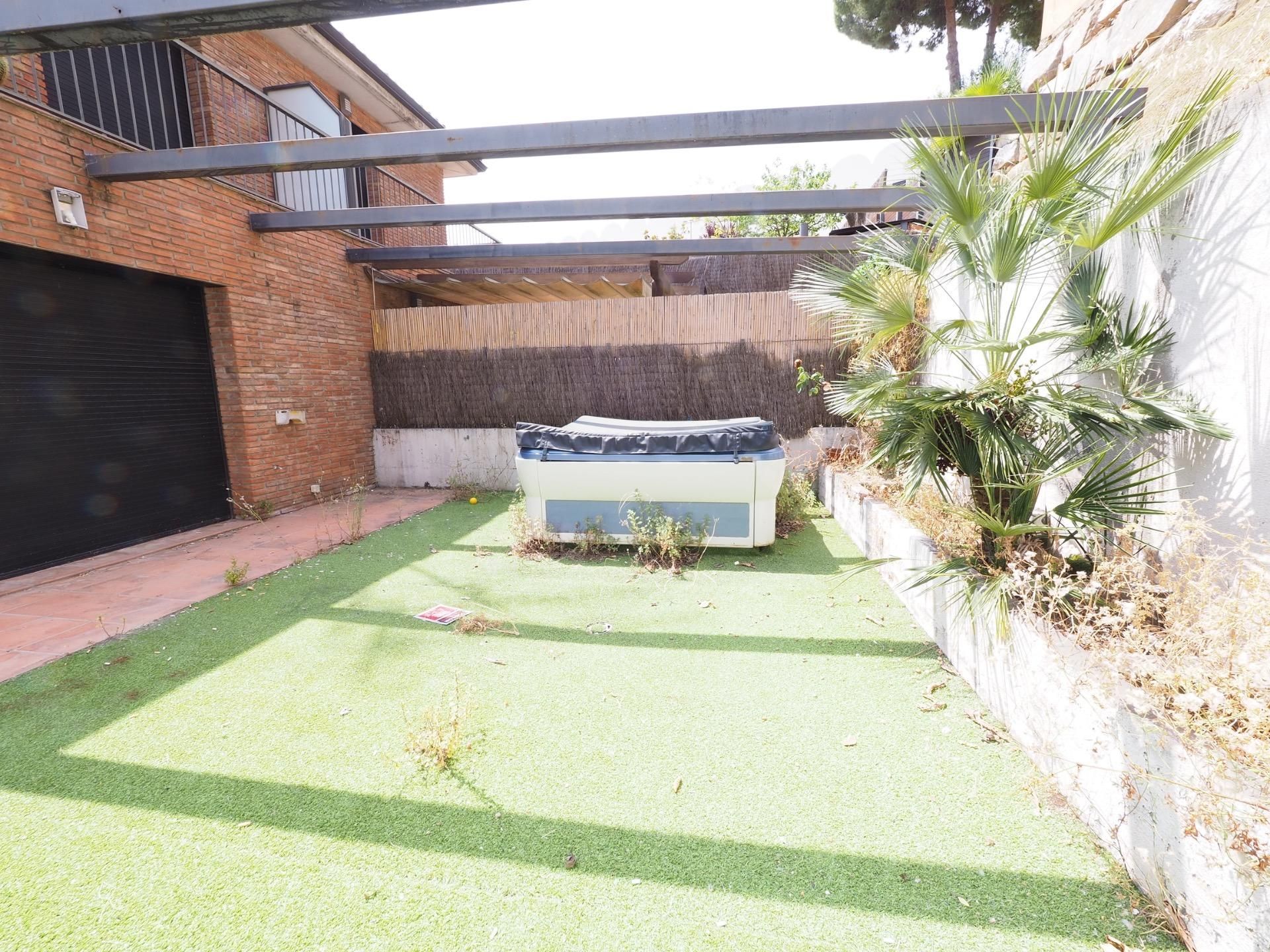 Jardí de Casa adosada en venda en Canet de Mar amb Calefacció, Jardí privat i Parquet