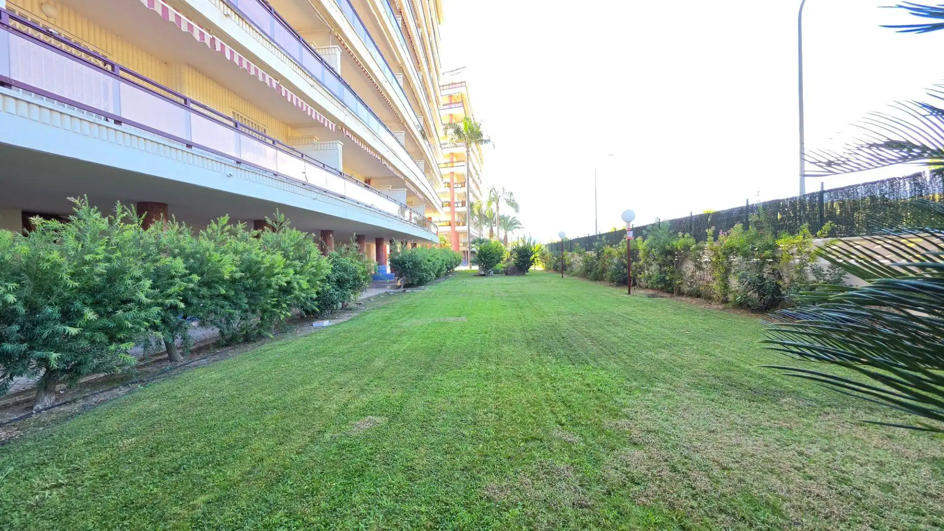 Mini appartamento con piscina in vendita a Playa de Gandia, imagen 26