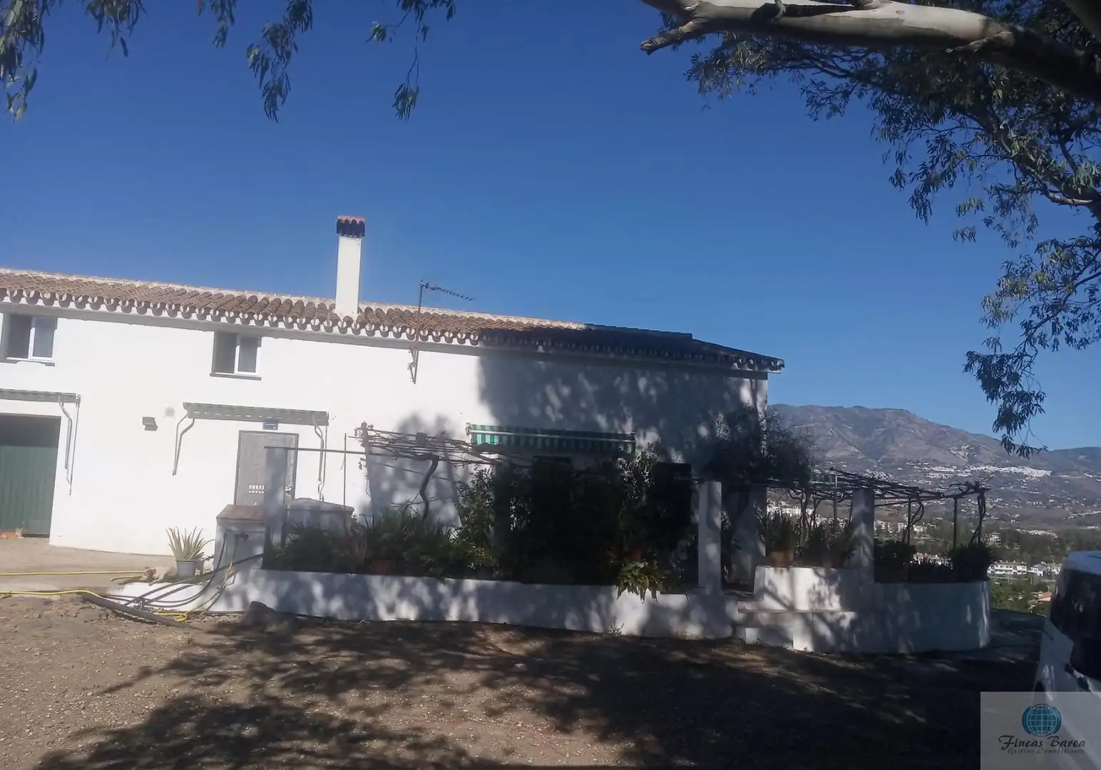 Vista exterior de Finca rústica en venda en Mijas