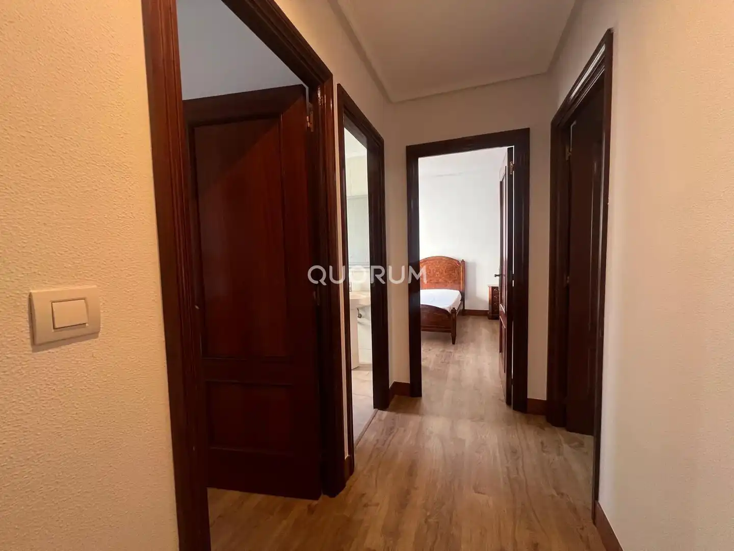 Bedroom of Flat for rent in Indautxu