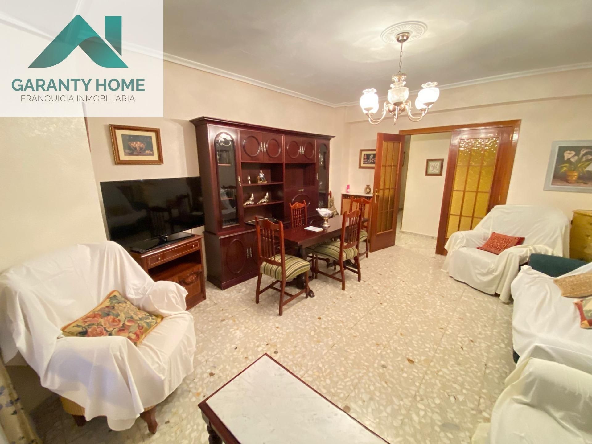 Living room of Flat for sale in Martos  with Heating, Terrace and Storage room