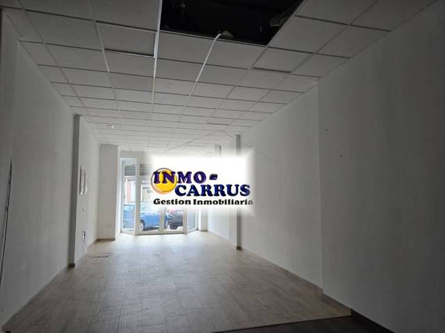 Local comercial en Alquiler en Torrellano