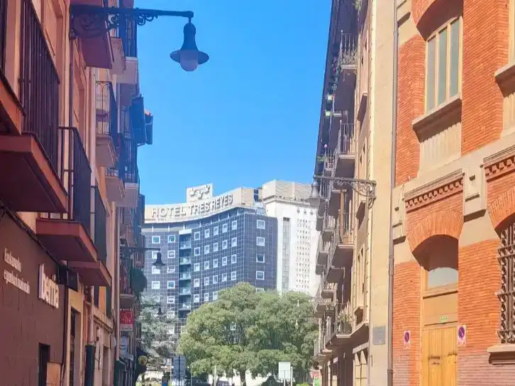 Vista exterior de Dúplex en venta en Casco Antiguo 