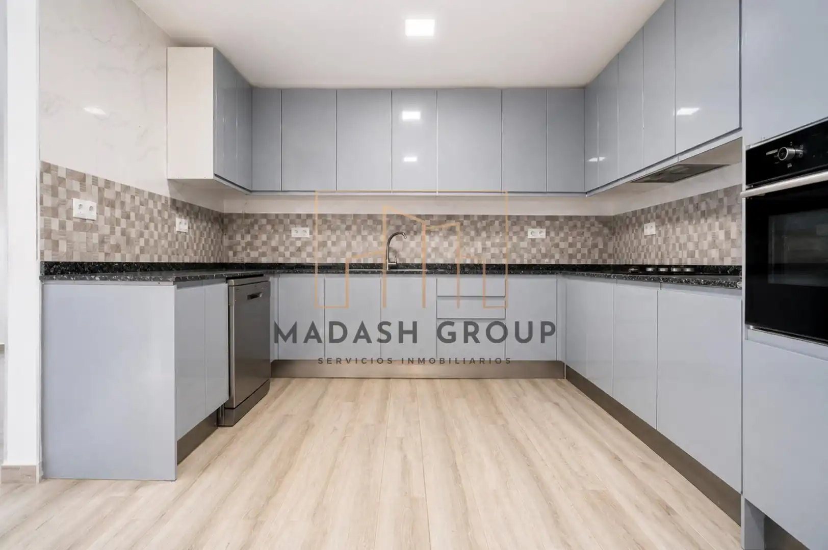Kitchen of Detached homes for sale in Tarragona  with Air Conditioner, Heating and Terrace