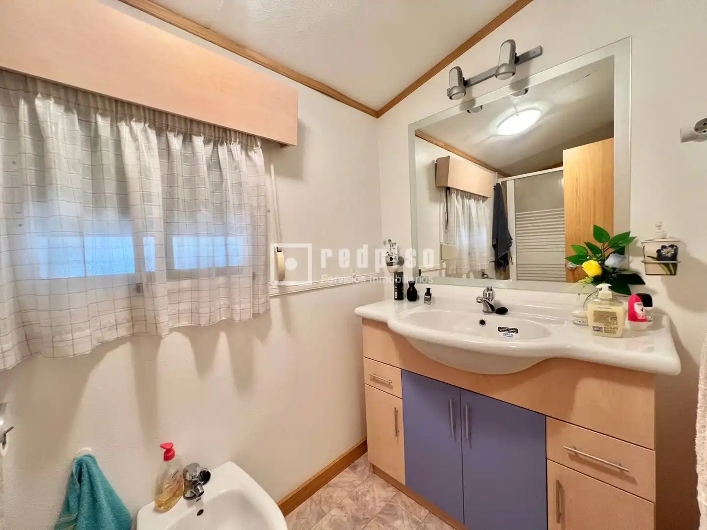 Bathroom of Houses for sale in Trillo  with Heating and Storage room