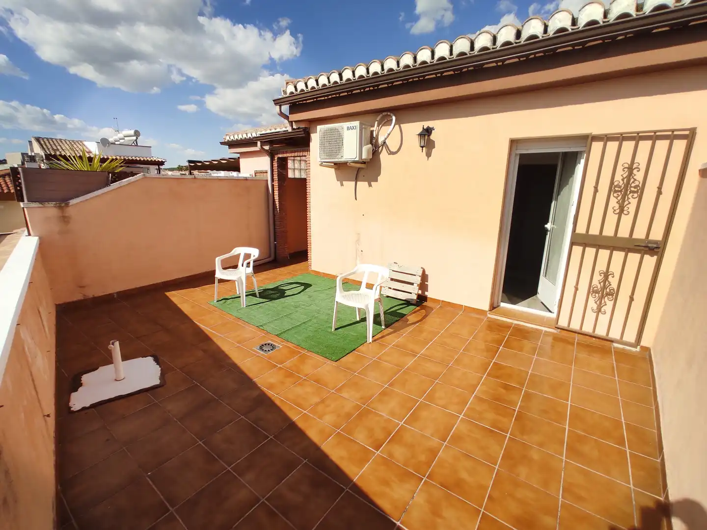 Flat for rent in Calle Pablo Picasso, Peligros
