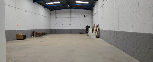 Nave industrial en Alquiler en Pinos de Alhaurín